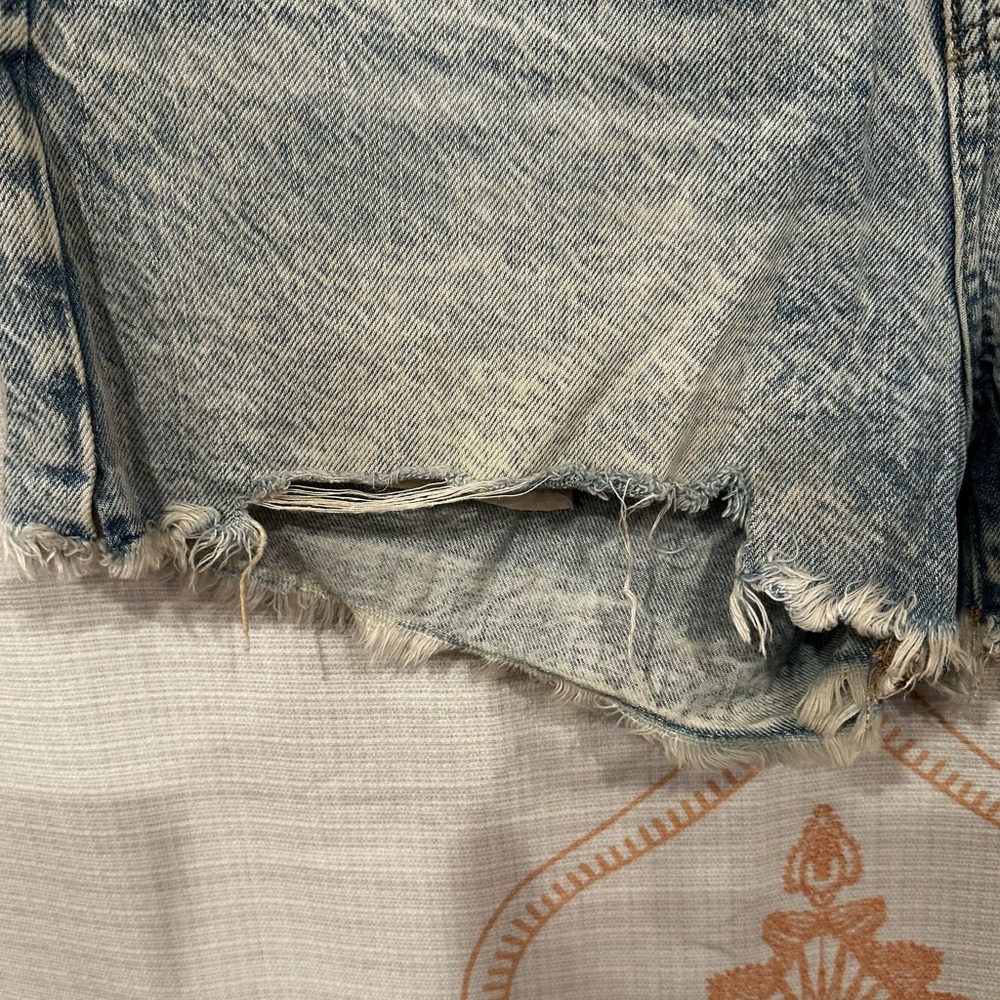 American Eagle Mom Short - image 5